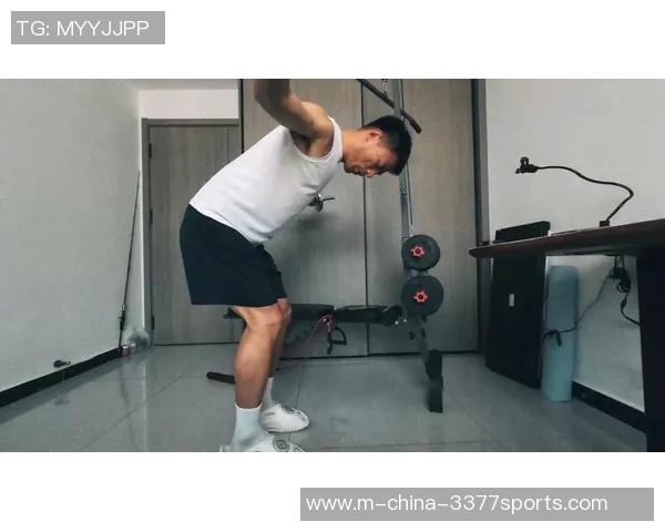 单臂哑铃俯卧划船的正确姿势与技巧详解图解指南